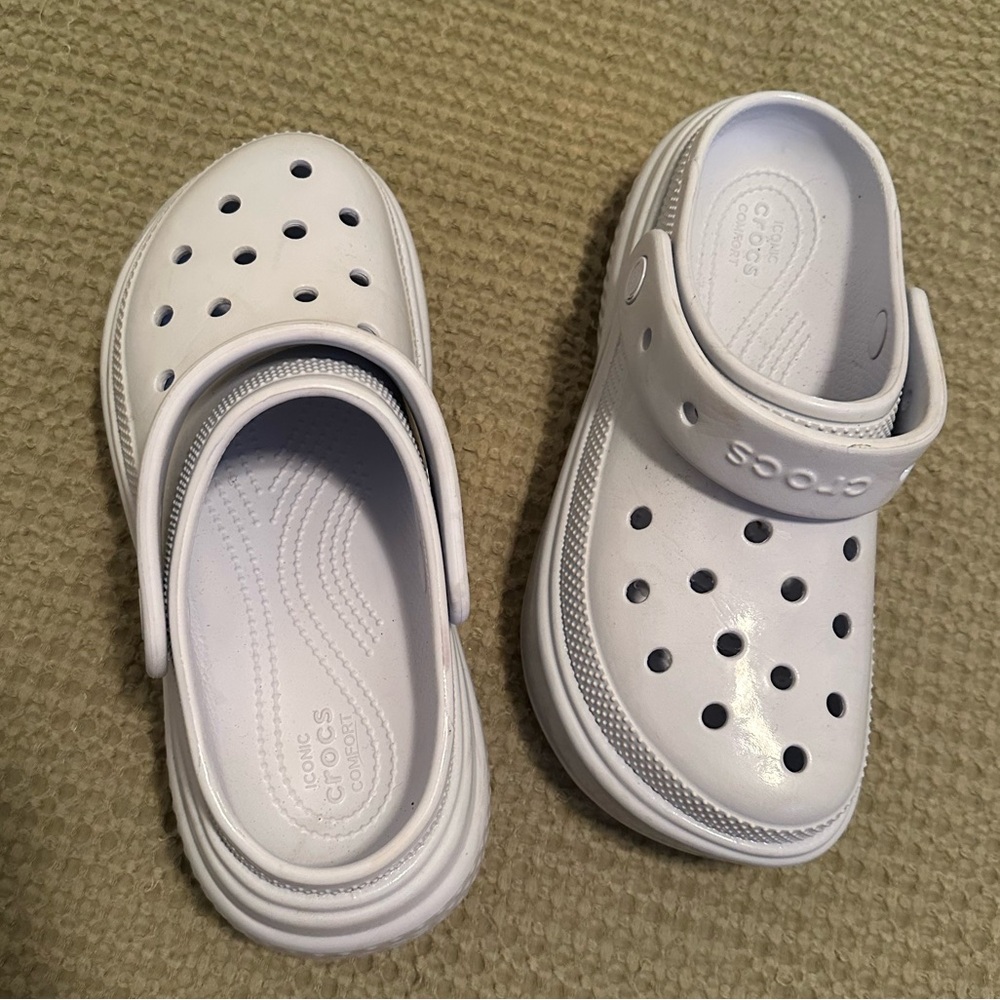 CROCS Platform Clogs